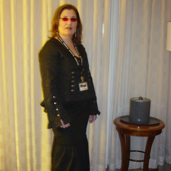 Bekah's Closet - Picture 2 of 11